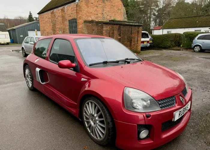 Renault Clio v6  after